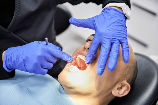 Best Cracked Tooth Emergency Dentist  in Malverne, NY